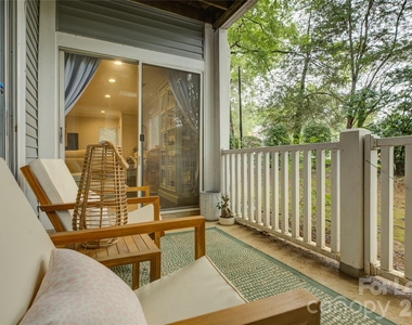 2506 Cranbrook Lane - Photo Thumbnail 12