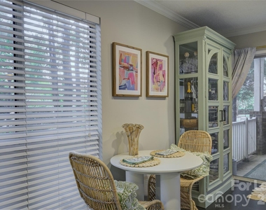 2506 Cranbrook Lane - Photo Thumbnail 7