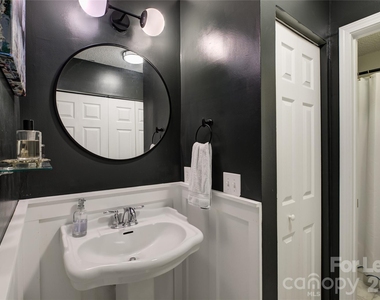 2506 Cranbrook Lane - Photo Thumbnail 24