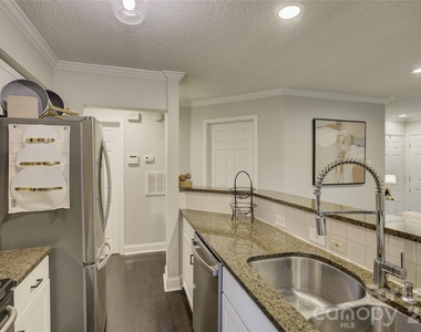 2506 Cranbrook Lane - Photo Thumbnail 18