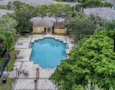 1200 Crestwood Court S - Photo Thumbnail 1