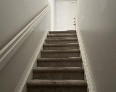 1200 Crestwood Court S - Photo Thumbnail 4