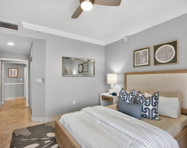 100 S Birch Road - Photo Thumbnail 25