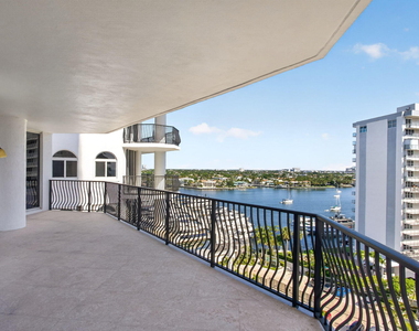 100 S Birch Road - Photo Thumbnail 2