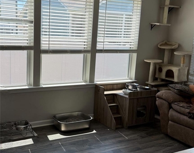 40250 Crooked Stick Drive - Photo Thumbnail 8