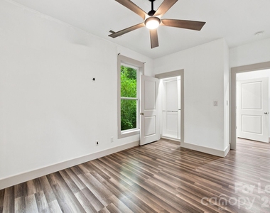 1198 Chronicle Avenue - Photo Thumbnail 14