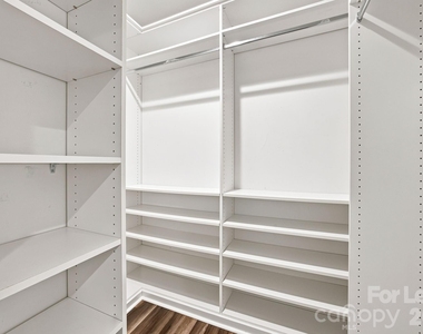 1198 Chronicle Avenue - Photo Thumbnail 10