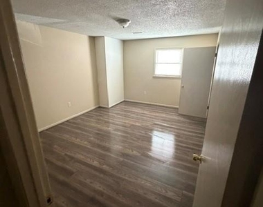 607 Legion Road - Photo Thumbnail 4