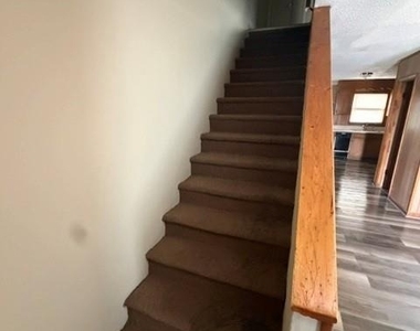 607 Legion Road - Photo Thumbnail 1