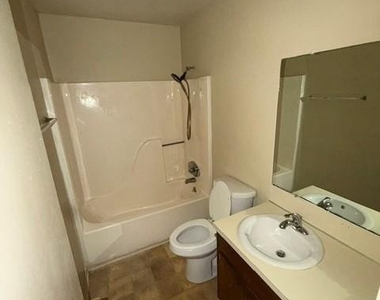 607 Legion Road - Photo Thumbnail 3