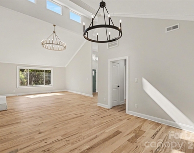 9606 Fairway Ridge Road - Photo Thumbnail 4