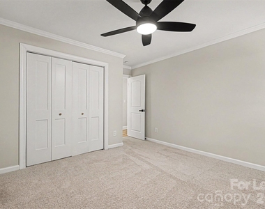 9606 Fairway Ridge Road - Photo Thumbnail 11
