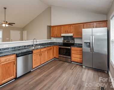 5124 Wheat Drive Sw - Photo Thumbnail 3