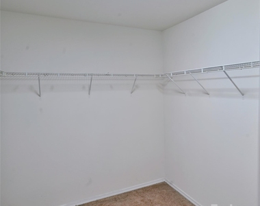 7404 Loyalist Street - Photo Thumbnail 14