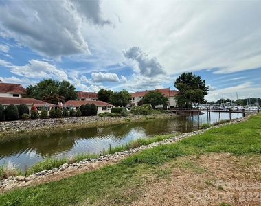 18009 Kings Point Drive - Photo Thumbnail 25