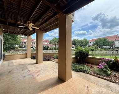 18009 Kings Point Drive - Photo Thumbnail 24