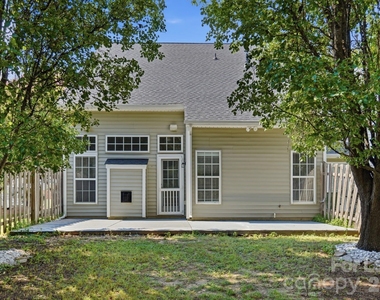 4084 Holly Villa Circle - Photo Thumbnail 40