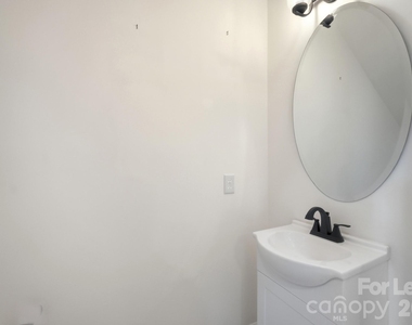 4084 Holly Villa Circle - Photo Thumbnail 17