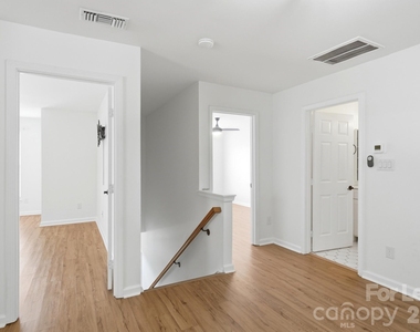 4084 Holly Villa Circle - Photo Thumbnail 26