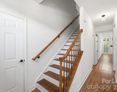 4084 Holly Villa Circle - Photo Thumbnail 25