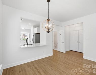 4084 Holly Villa Circle - Photo Thumbnail 7