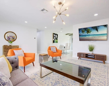 3026 Dunlin Road - Photo Thumbnail 18