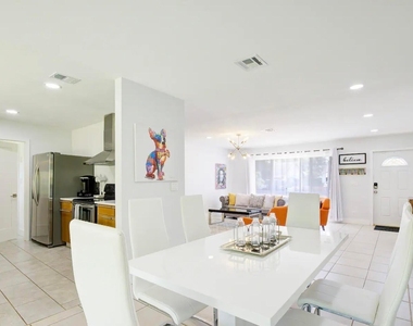 3026 Dunlin Road - Photo Thumbnail 21