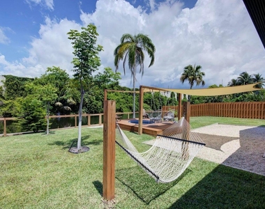3026 Dunlin Road - Photo Thumbnail 4
