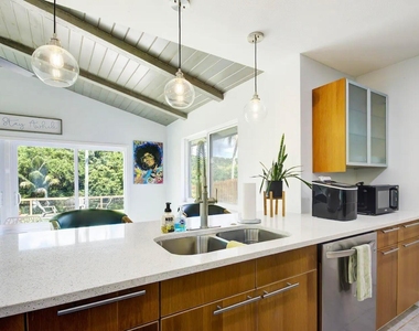 3026 Dunlin Road - Photo Thumbnail 22
