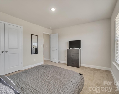 12840 Statesville Road - Photo Thumbnail 21