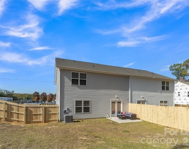 12840 Statesville Road - Photo Thumbnail 17