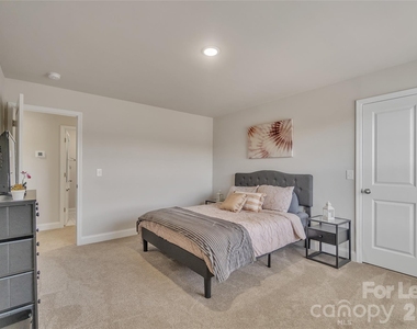 12840 Statesville Road - Photo Thumbnail 28