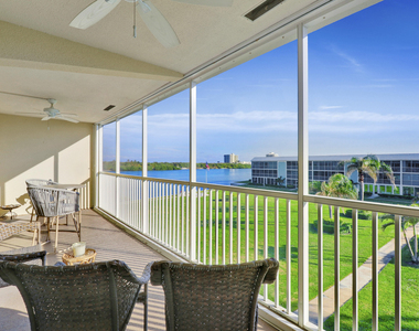 100 Waterway Road - Photo Thumbnail 3