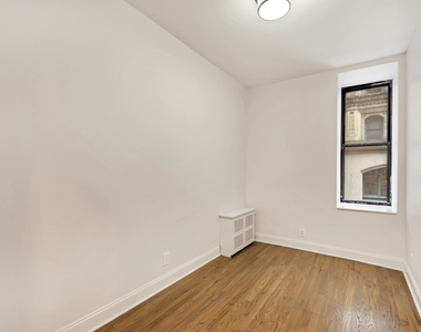 121 Madison Avenue - Photo Thumbnail 2