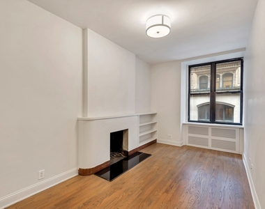 121 Madison Avenue - Photo Thumbnail 1