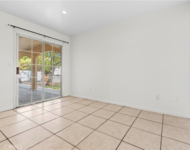 10127 Finch Ave - Photo Thumbnail 10