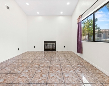 10127 Finch Ave - Photo Thumbnail 1