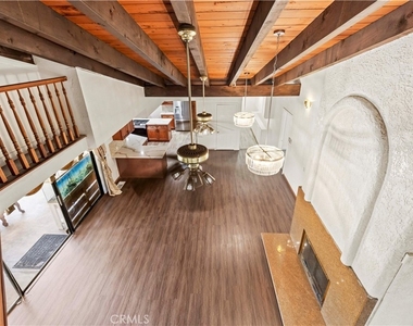 10123 Finch Ave - Photo Thumbnail 6