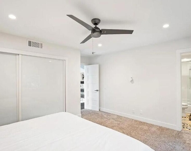 820 Foothill Lane - Photo Thumbnail 19