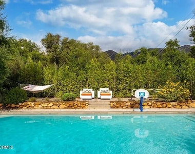 820 Foothill Lane - Photo Thumbnail 29