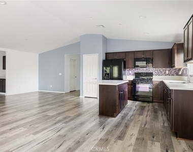 33101 Big Range Drive - Photo Thumbnail 18
