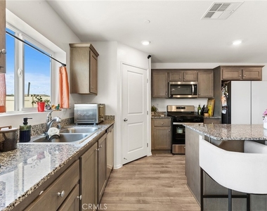 30851 Le Baron Court - Photo Thumbnail 8