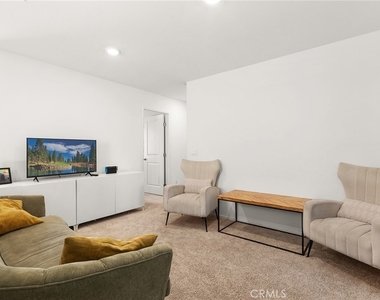 30851 Le Baron Court - Photo Thumbnail 15