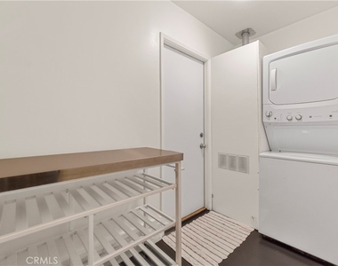 17455 Bullock Street - Photo Thumbnail 12