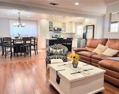 42722 55th Street W - Photo Thumbnail 16