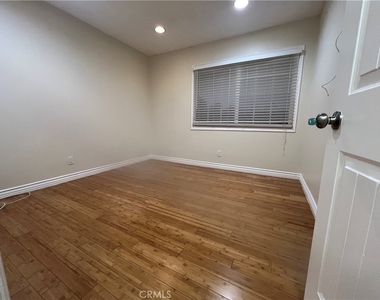 27909 Wellston - Photo Thumbnail 10