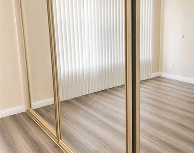 13251 Destino Place - Photo Thumbnail 8