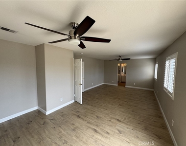 7030 Fontaine - Photo Thumbnail 16