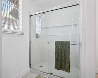 1112 E Avenue J4 - Photo Thumbnail 9
