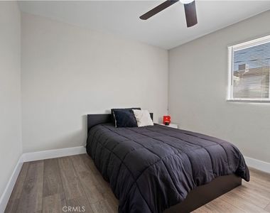 1112 E Avenue J4 - Photo Thumbnail 16